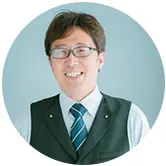 支配人　鶴田 真也